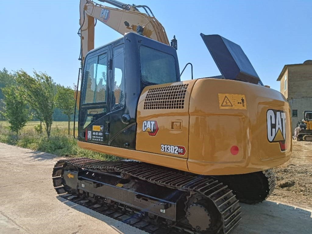 CAT 313 - Excavator pe şenile: Foto 1 CAT 313 - Excavator pe şenile: Foto 1