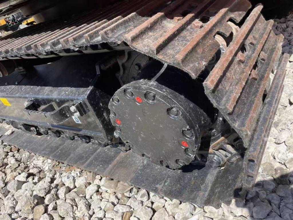 Hitachi ZX 120 - Excavator pe şenile: Foto 3 Hitachi ZX 120 - Excavator pe şenile: Foto 3