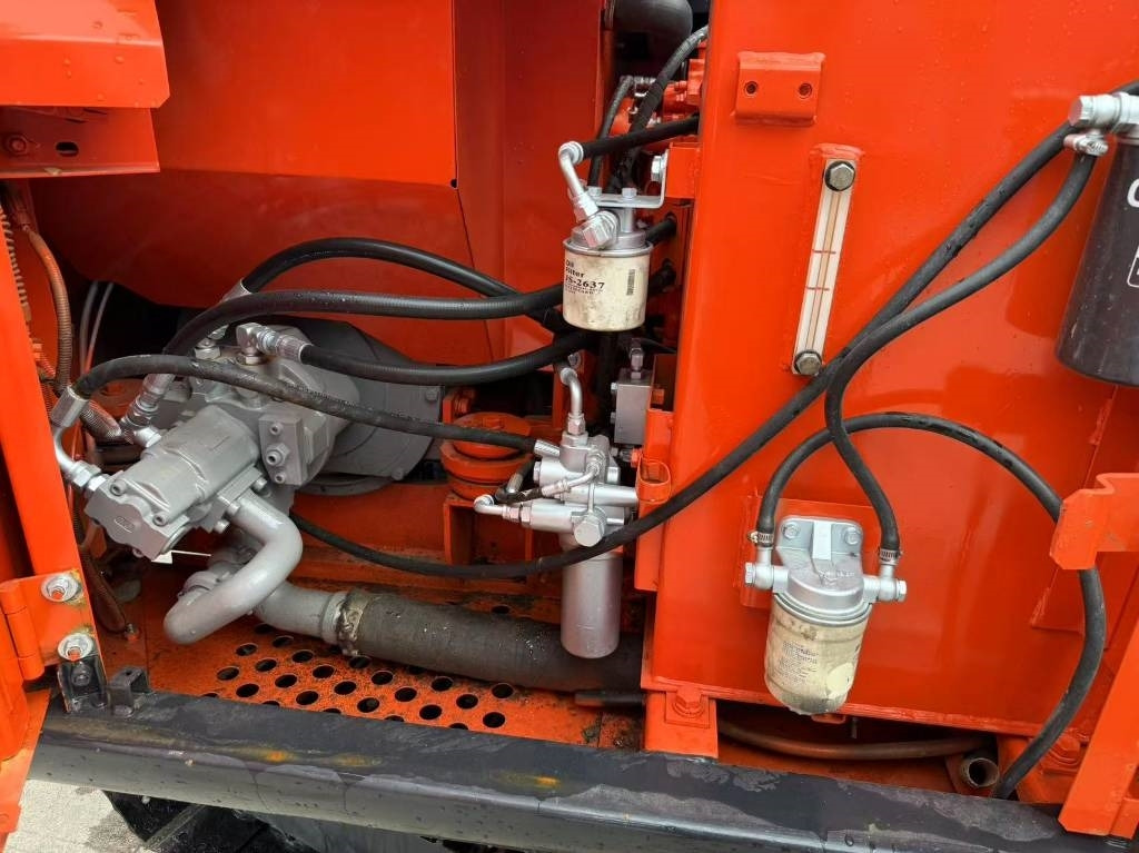 Hitachi ZX 60 - Mini excavator: Foto 3 Hitachi ZX 60 - Mini excavator: Foto 3