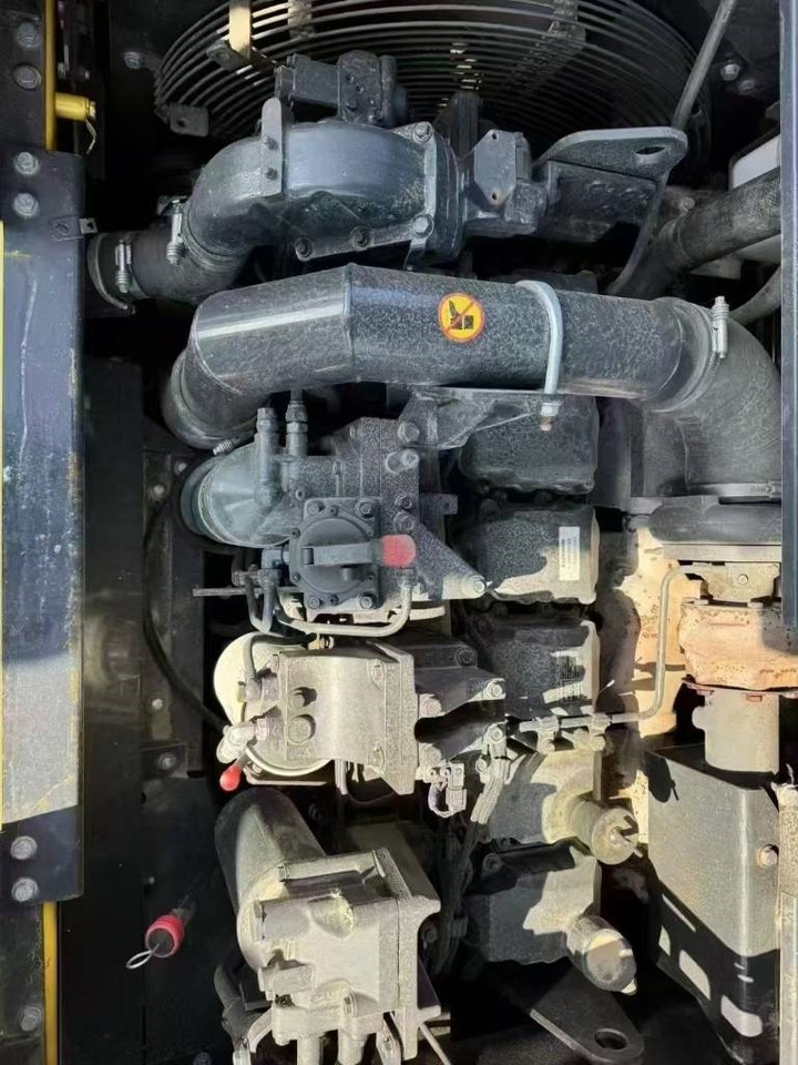 Komatsu PC 400-8 - Excavator pe şenile: Foto 3 Komatsu PC 400-8 - Excavator pe şenile: Foto 3