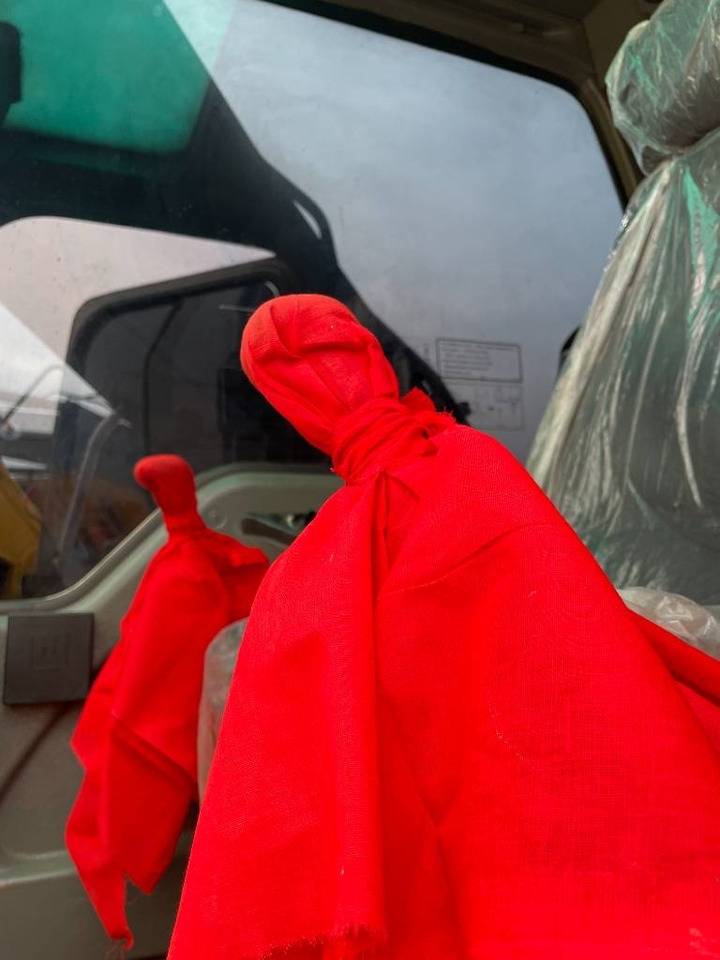 Volvo EC 240 - Excavator pe şenile: Foto 4 Volvo EC 240 - Excavator pe şenile: Foto 4