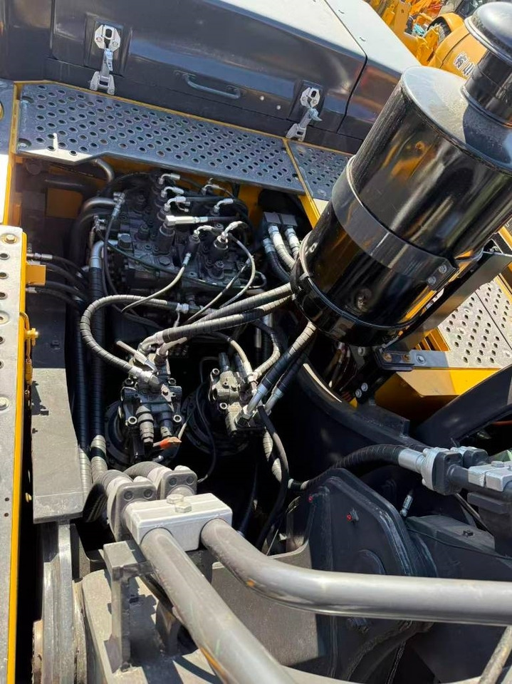 Excavator pe şenile Volvo EC 480: Foto 8 Excavator pe şenile Volvo EC 480: Foto 8