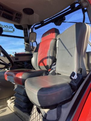 Case IH OPTUM 300 CVX - Tractor agricol: Foto 5 Case IH OPTUM 300 CVX - Tractor agricol: Foto 5