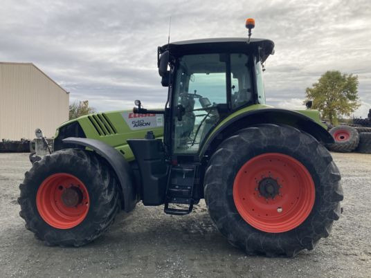 Claas ARION 640 CEBIS - Tractor agricol: Foto 5 Claas ARION 640 CEBIS - Tractor agricol: Foto 5