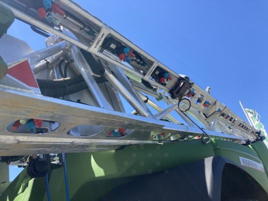 Fendt ROGATOR 645 - Mașină de erbicidat autopropulsata: Foto 5 Fendt ROGATOR 645 - Mașină de erbicidat autopropulsata: Foto 5