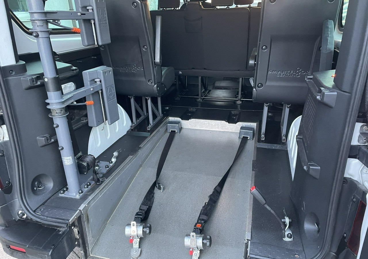 Opel Vivaro Opel Vivaro dla Niepełnosprawnych inwalida Rampa Model 2019 - Automobil: Foto 4 Opel Vivaro Opel Vivaro dla Niepełnosprawnych inwalida Rampa Model 2019 - Automobil: Foto 4