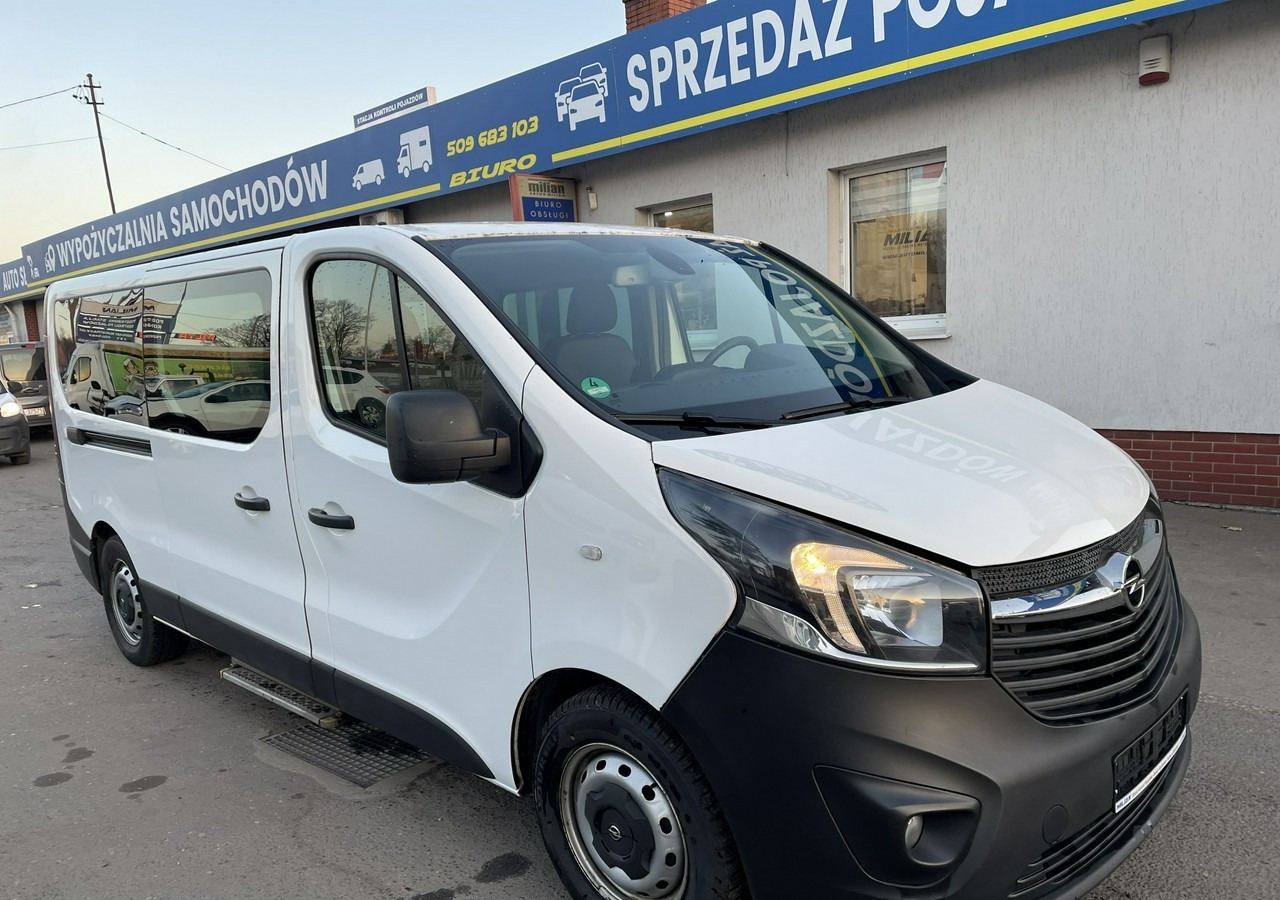 Opel Vivaro Opel Vivaro dla Niepełnosprawnych inwalida Rampa Model 2019 - Automobil: Foto 5 Opel Vivaro Opel Vivaro dla Niepełnosprawnych inwalida Rampa Model 2019 - Automobil: Foto 5