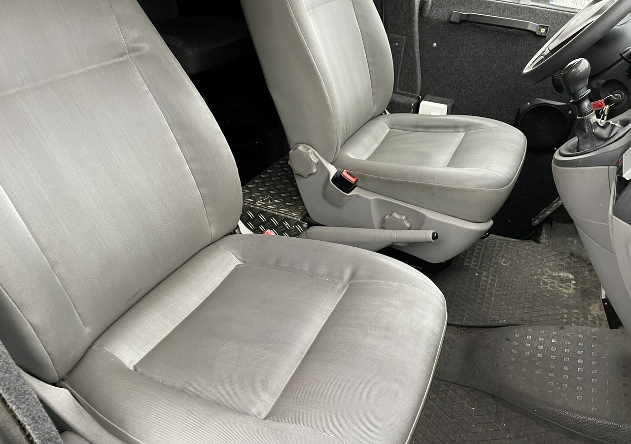 Maşina blindata Volkswagen Transporter T5 Transporter Bankowóz kuloodporny opancerzony Model 2015: Foto 7 Maşina blindata Volkswagen Transporter T5 Transporter Bankowóz kuloodporny opancerzony Model 2015: Foto 7