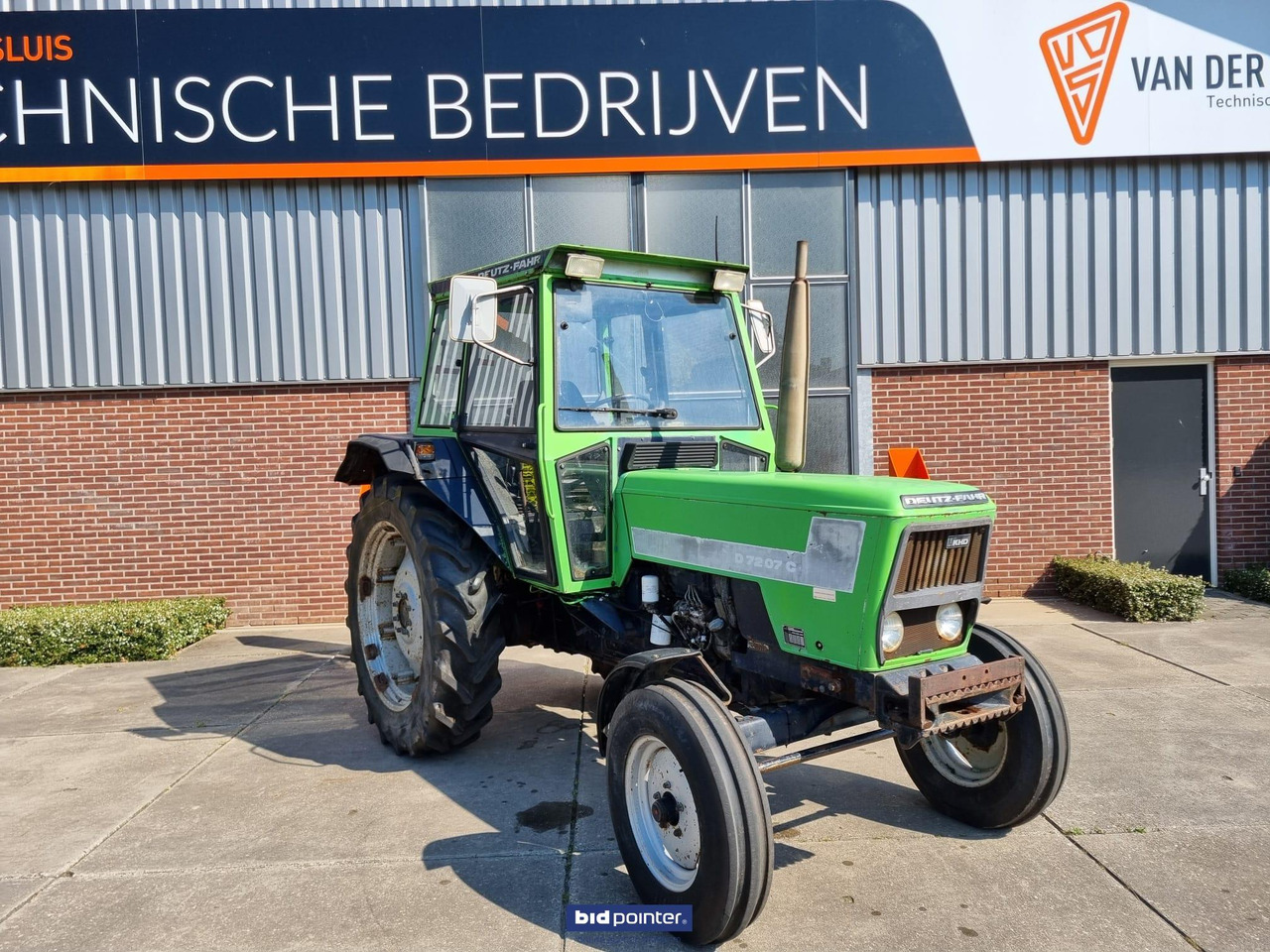 Deutz-Fahr 7207C - Tractor agricol: Foto 2 Deutz-Fahr 7207C - Tractor agricol: Foto 2
