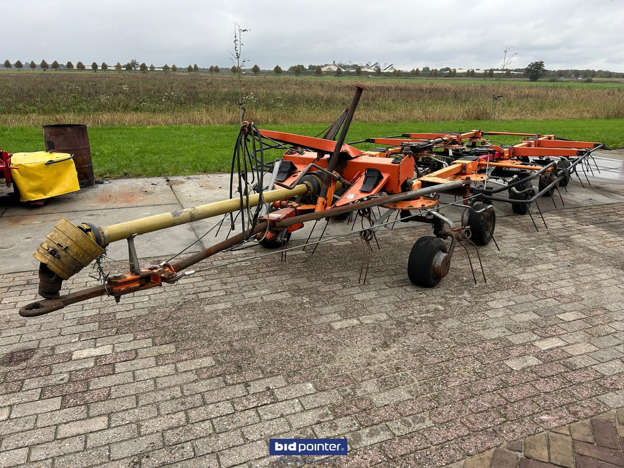 Fella TH1300 Hydro - Maşină de întors fânul: Foto 2 Fella TH1300 Hydro - Maşină de întors fânul: Foto 2