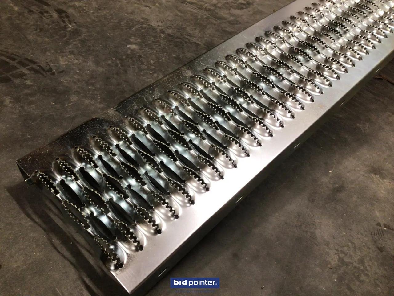 HH Metalen oprijplank - Rampă de încărcare: Foto 3 HH Metalen oprijplank - Rampă de încărcare: Foto 3