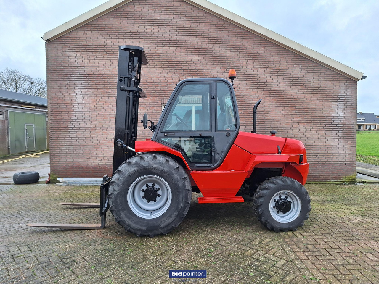 Manitou 30-4 4x4 - Stivuitor diesel: Foto 2 Manitou 30-4 4x4 - Stivuitor diesel: Foto 2