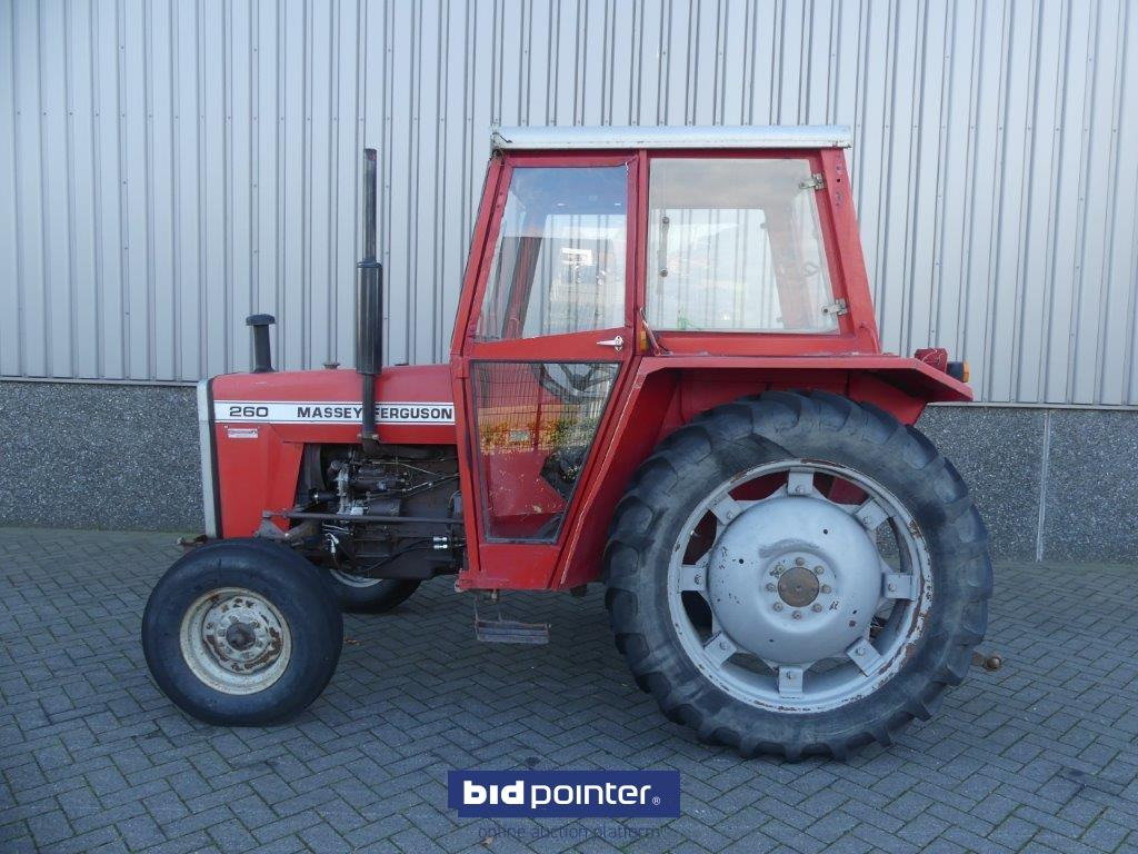Massey Ferguson 260 with 4226 Hours and powersteering - Tractor agricol: Foto 3 Massey Ferguson 260 with 4226 Hours and powersteering - Tractor agricol: Foto 3
