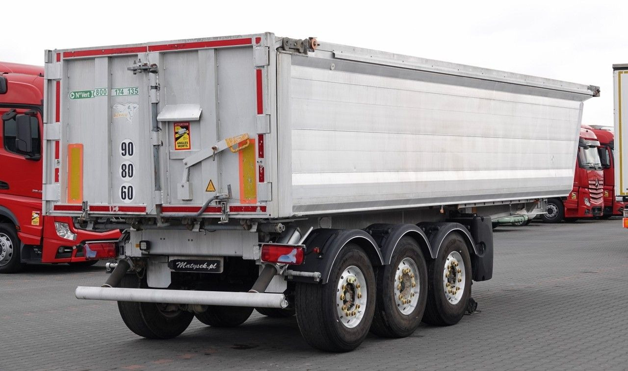 Benalu WYWROTKA / 26 m3 / ALUMINIOWA / OŚ PODNOSZONA / - Semiremorcă basculantă: Foto 3 Benalu WYWROTKA / 26 m3 / ALUMINIOWA / OŚ PODNOSZONA / - Semiremorcă basculantă: Foto 3