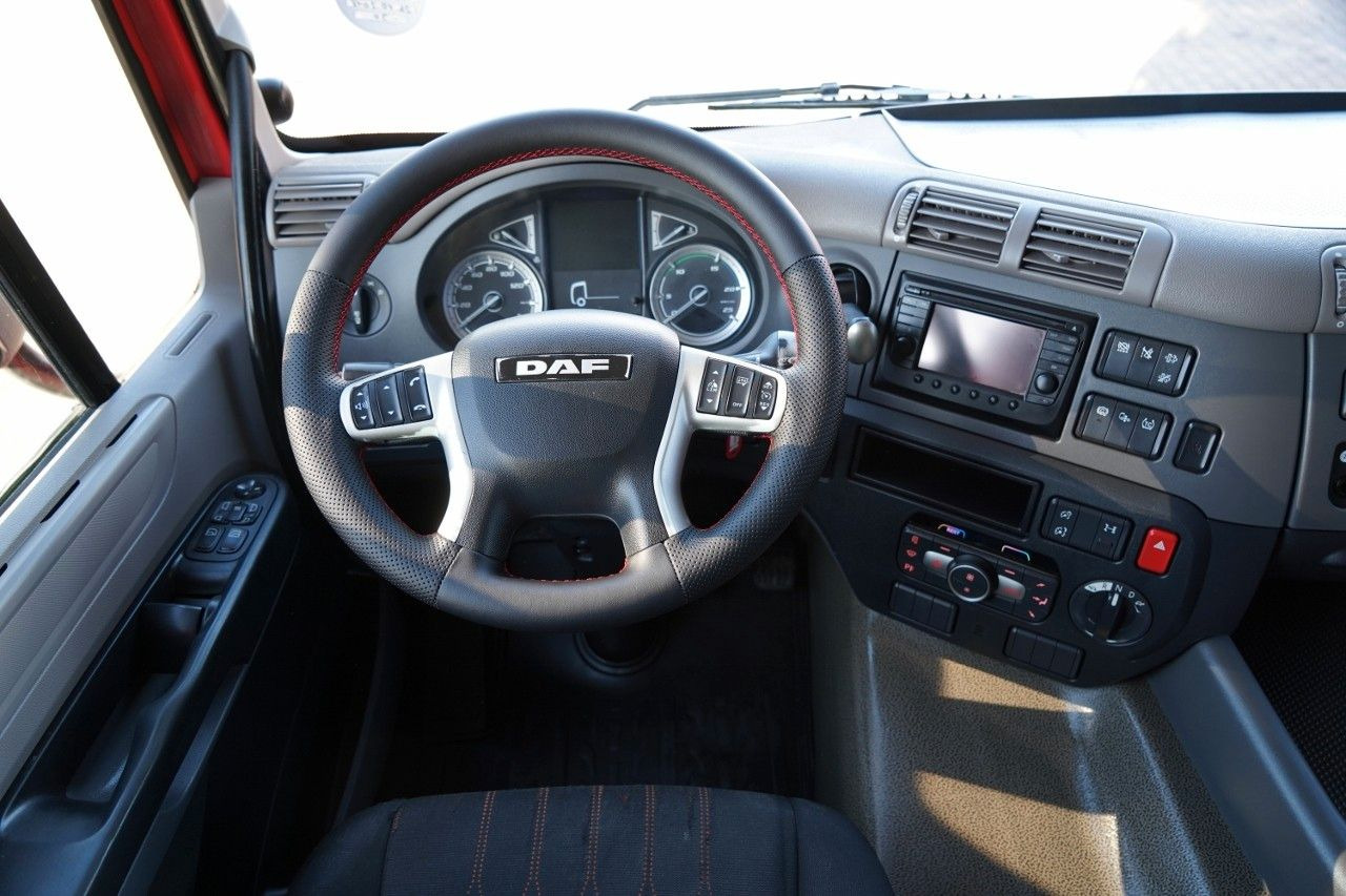 Cap tractor DAF CF 480 / NISKA KABINA / RETARDER / HYDRAULIKA DW: Foto 30