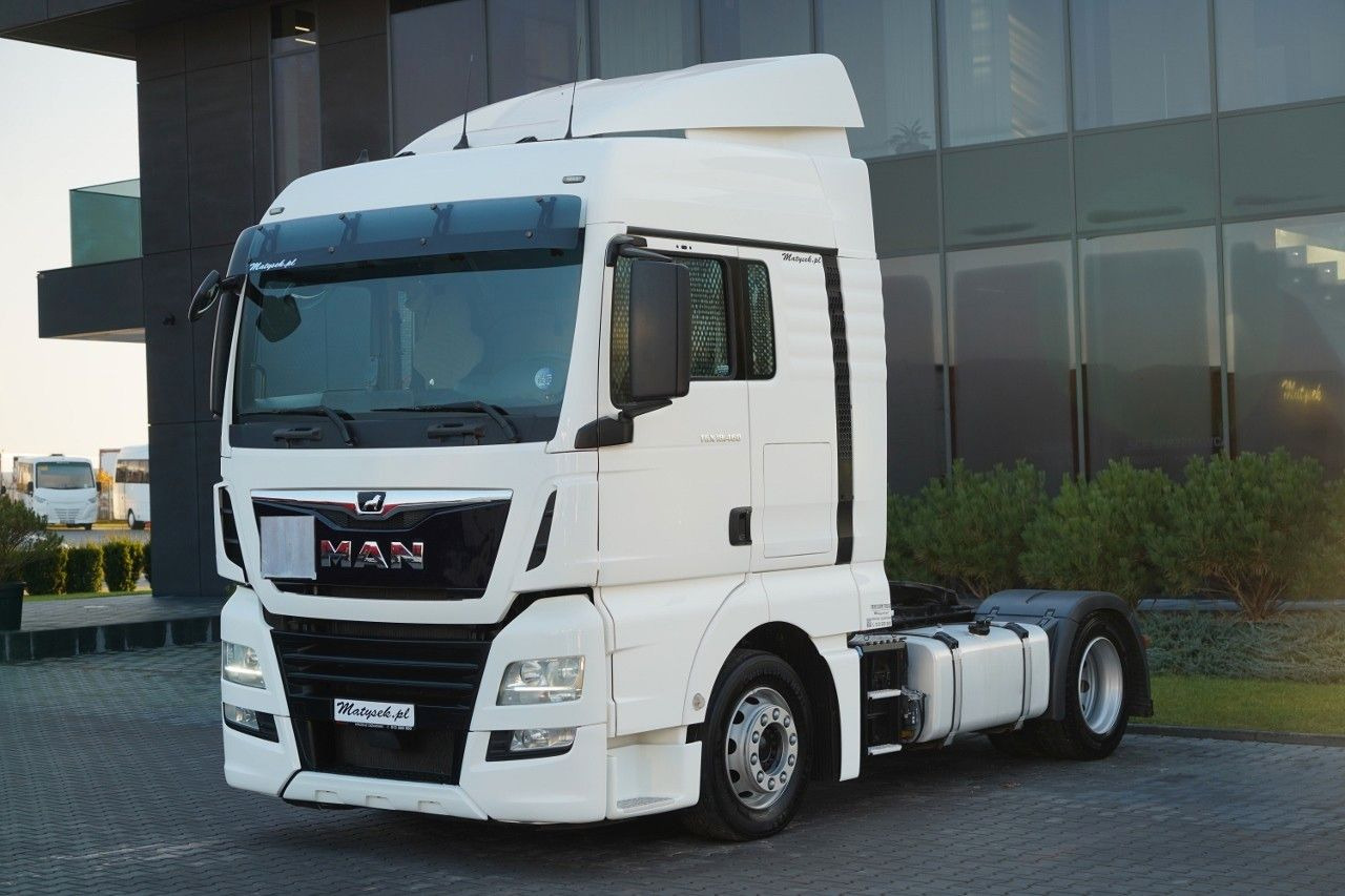 MAN TGX 18. 460 / MEGA / LOWDECK / REGULOWANE SIODŁO - Cap tractor: Foto 2 MAN TGX 18. 460 / MEGA / LOWDECK / REGULOWANE SIODŁO - Cap tractor: Foto 2
