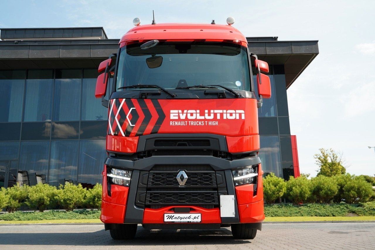 Renault T 480 / 13L / RETARDER / I-PARK COOL / OPONY 100 - Cap tractor: Foto 3 Renault T 480 / 13L / RETARDER / I-PARK COOL / OPONY 100 - Cap tractor: Foto 3