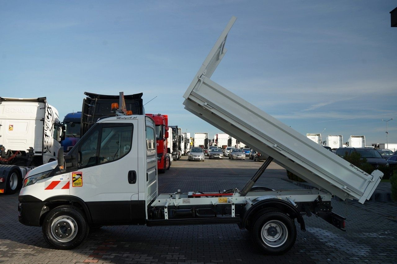 Iveco DAILY 65-150 / REAR TIPPER 3.4 M / 37,000 km / T - Autoutilitară basculantă: Foto 3 Iveco DAILY 65-150 / REAR TIPPER 3.4 M / 37,000 km / T - Autoutilitară basculantă: Foto 3