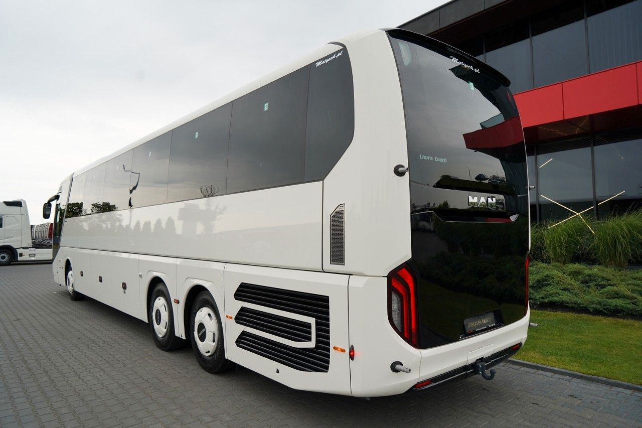 MAN LIONS COACH R08 / EURO 6 / FABRYCZNIE NOWY / DOS - Autocar: Foto 3 MAN LIONS COACH R08 / EURO 6 / FABRYCZNIE NOWY / DOS - Autocar: Foto 3