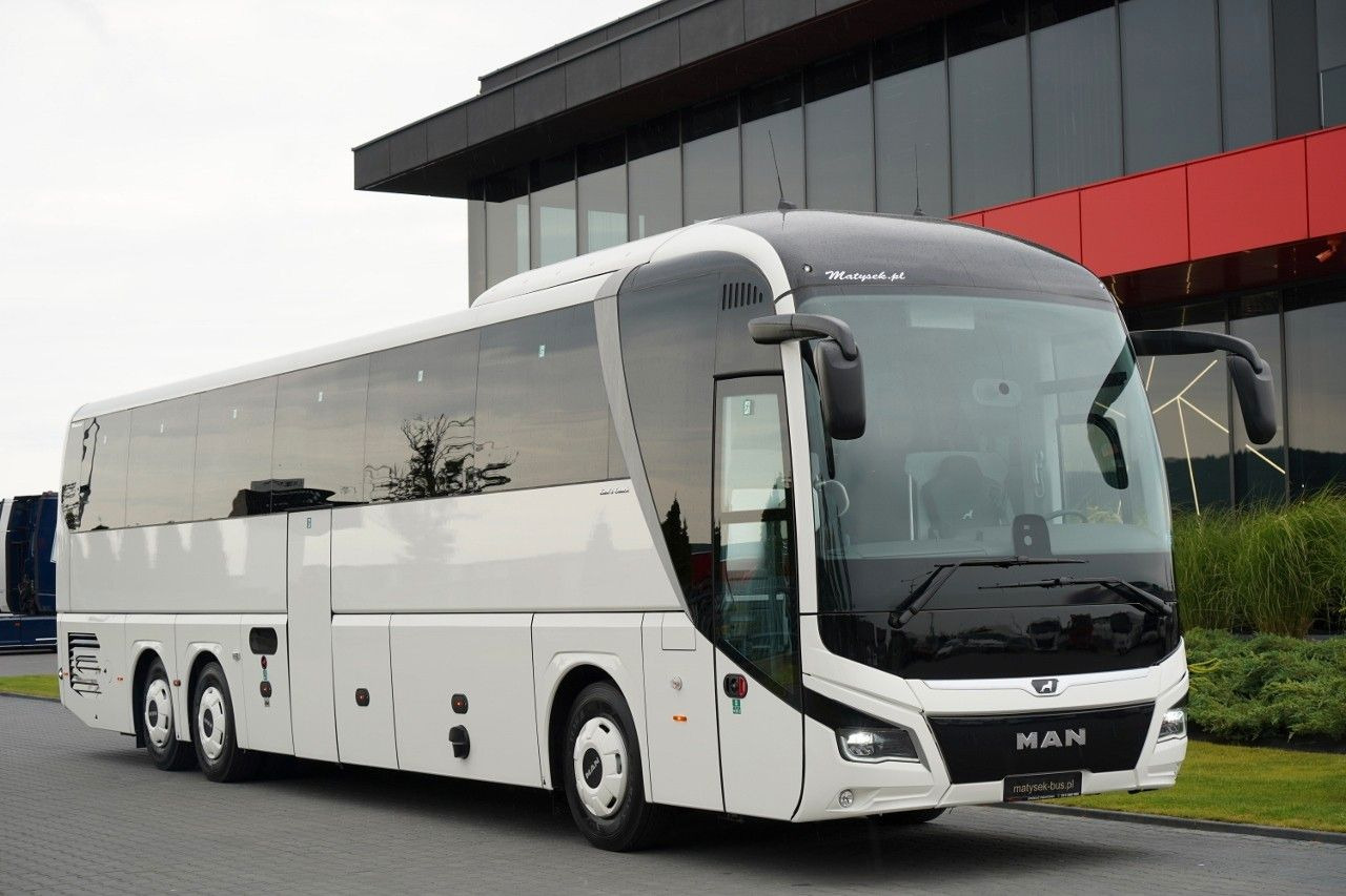 MAN LIONS COACH R08 / EURO 6 / FABRYCZNIE NOWY / DOS - Autocar: Foto 2 MAN LIONS COACH R08 / EURO 6 / FABRYCZNIE NOWY / DOS - Autocar: Foto 2