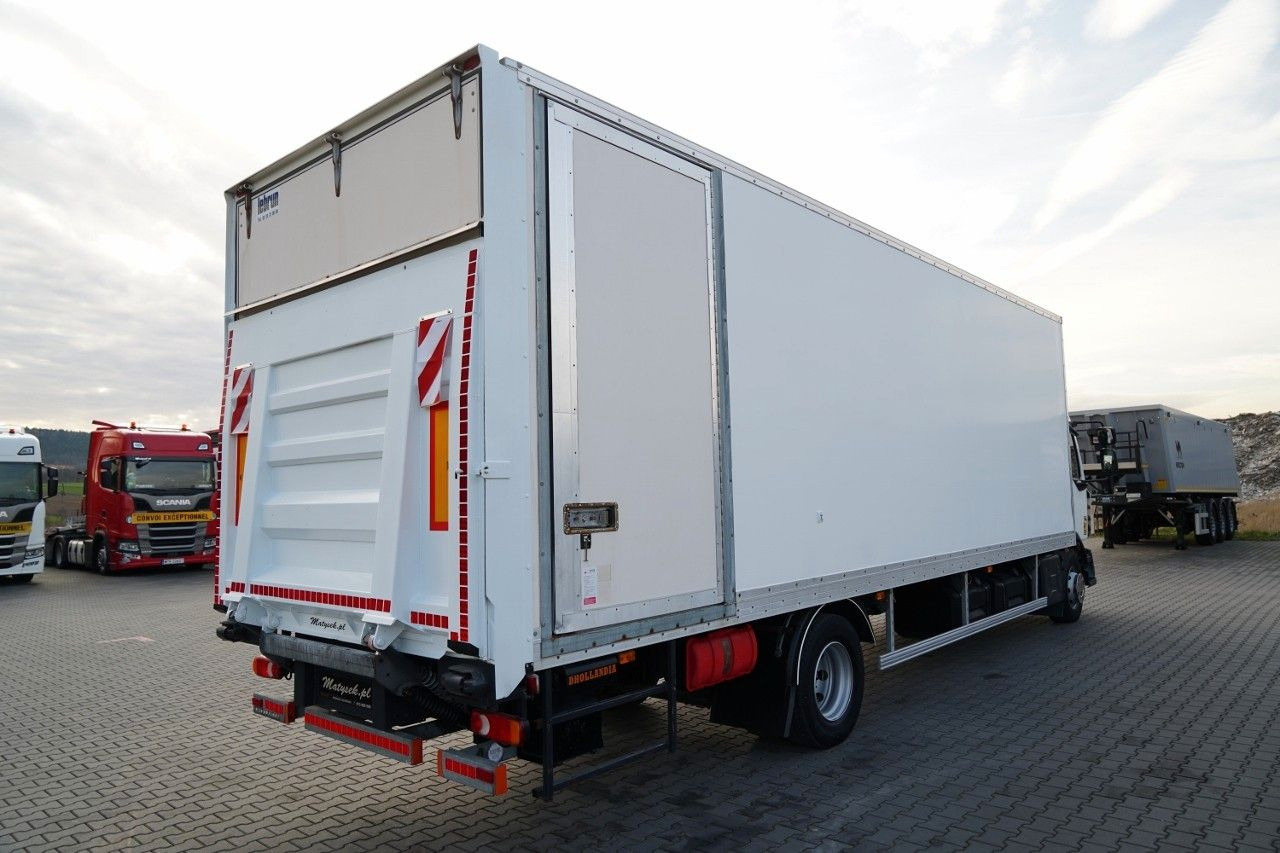 Camion furgon Renault D 210 / 4x2 / KONTENER / 8,6 M / MOCNA PODŁOGA /: Foto 8 Camion furgon Renault D 210 / 4x2 / KONTENER / 8,6 M / MOCNA PODŁOGA /: Foto 8