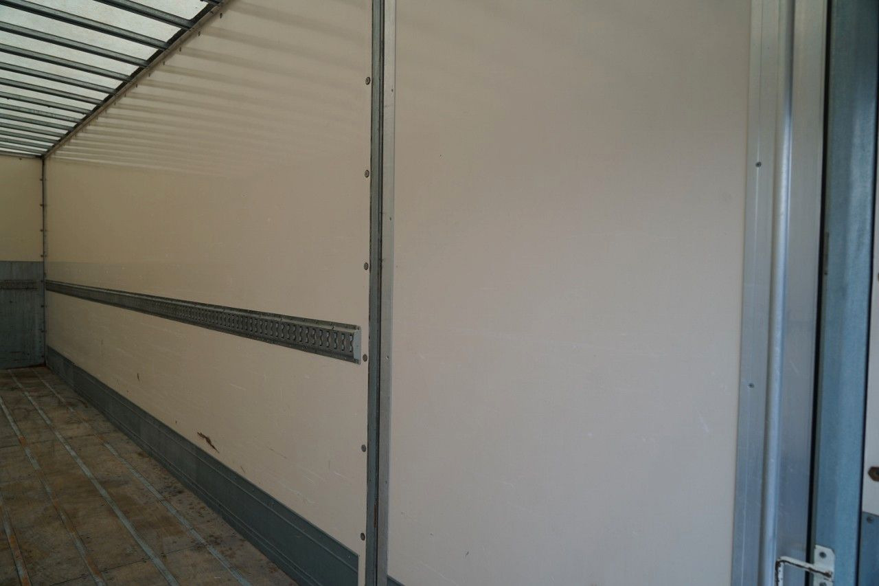 Camion furgon Renault D 210 / 4x2 / KONTENER / 8,6 M / MOCNA PODŁOGA /: Foto 24 Camion furgon Renault D 210 / 4x2 / KONTENER / 8,6 M / MOCNA PODŁOGA /: Foto 24