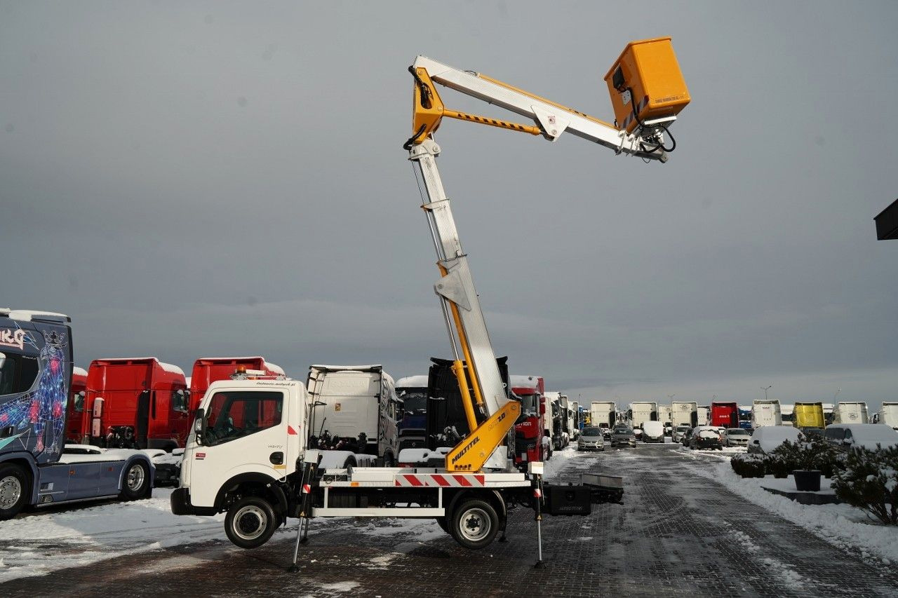 Renault MAXITY 120 dxi / ZWYŻKA 20 METRÓW / PODNOŚNIK KO - Camion cu nacela: Foto 4 Renault MAXITY 120 dxi / ZWYŻKA 20 METRÓW / PODNOŚNIK KO - Camion cu nacela: Foto 4