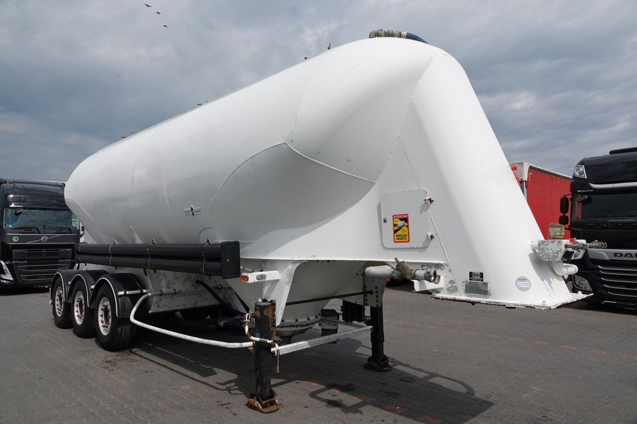 Spitzer CEMENTONACZEPA / 37 000 L / SILOS / 3 KOMORY - Semiremorcă siloz: Foto 2 Spitzer CEMENTONACZEPA / 37 000 L / SILOS / 3 KOMORY - Semiremorcă siloz: Foto 2