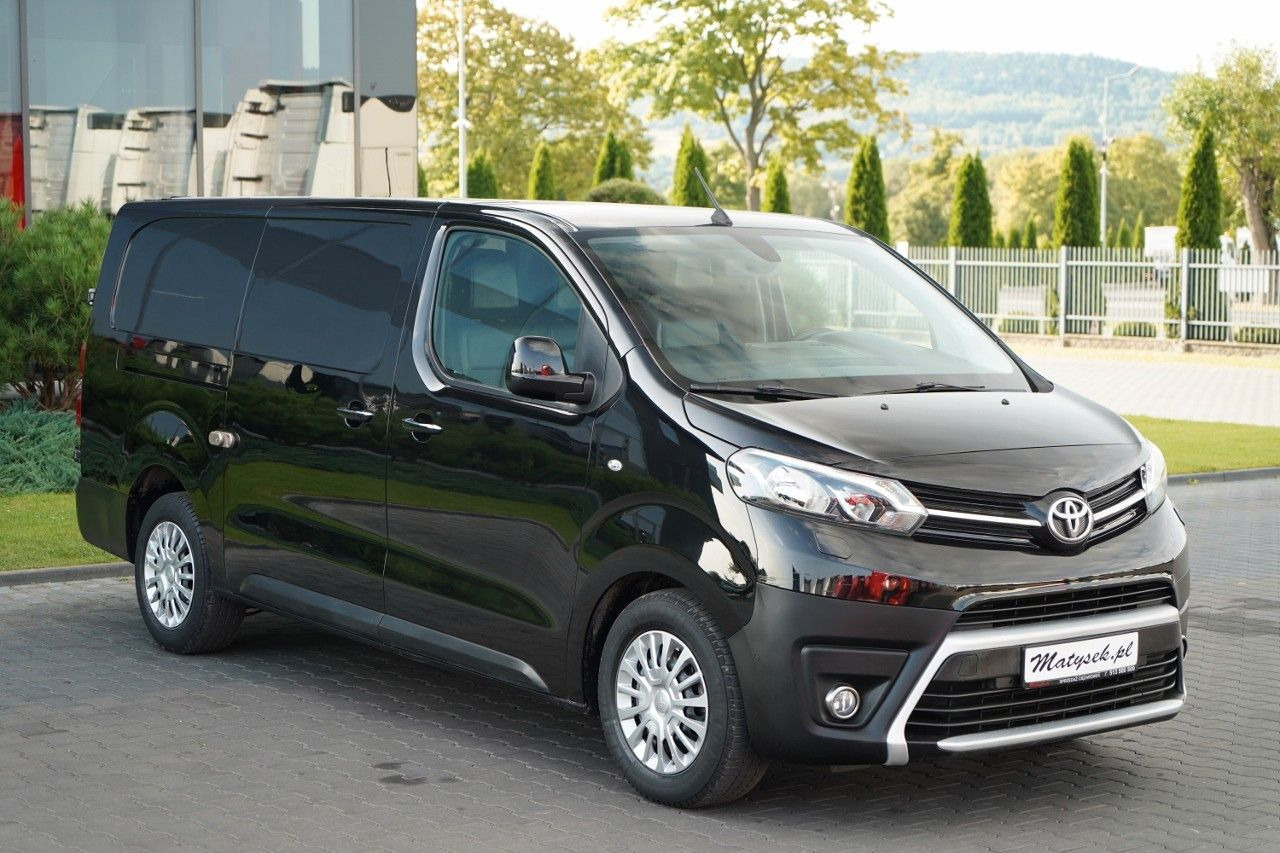 Toyota PROACE / FURGON / BLASZAK / 2.0 D / ZABUDOWA - Autoutilitară compactă: Foto 1 Toyota PROACE / FURGON / BLASZAK / 2.0 D / ZABUDOWA - Autoutilitară compactă: Foto 1