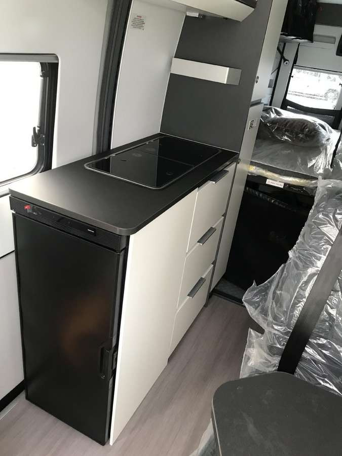 ADRIA Twin Sport 640 SG - Camper van: Foto 4 ADRIA Twin Sport 640 SG - Camper van: Foto 4