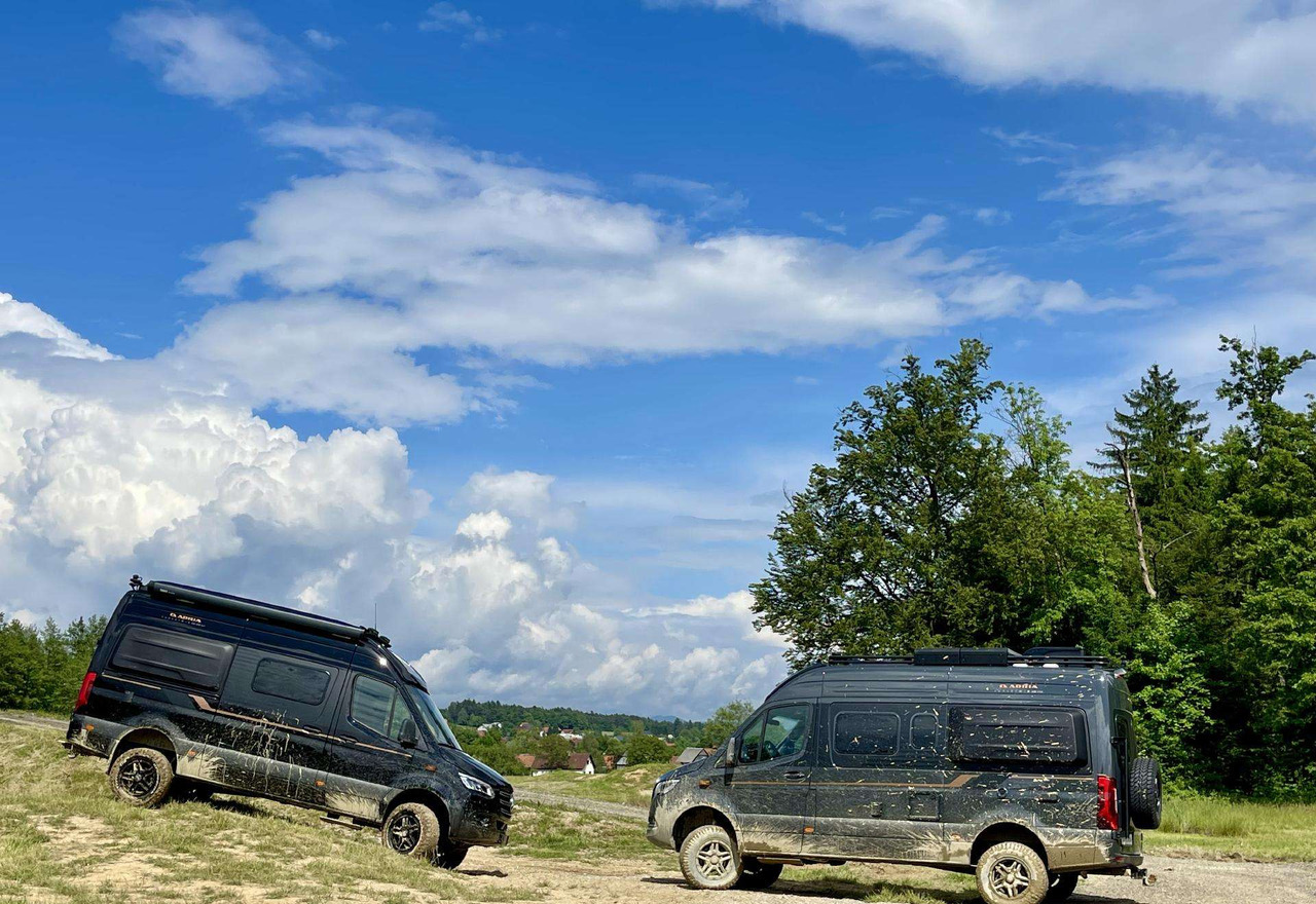 Adria Super Twin - Camper van: Foto 3 Adria Super Twin - Camper van: Foto 3