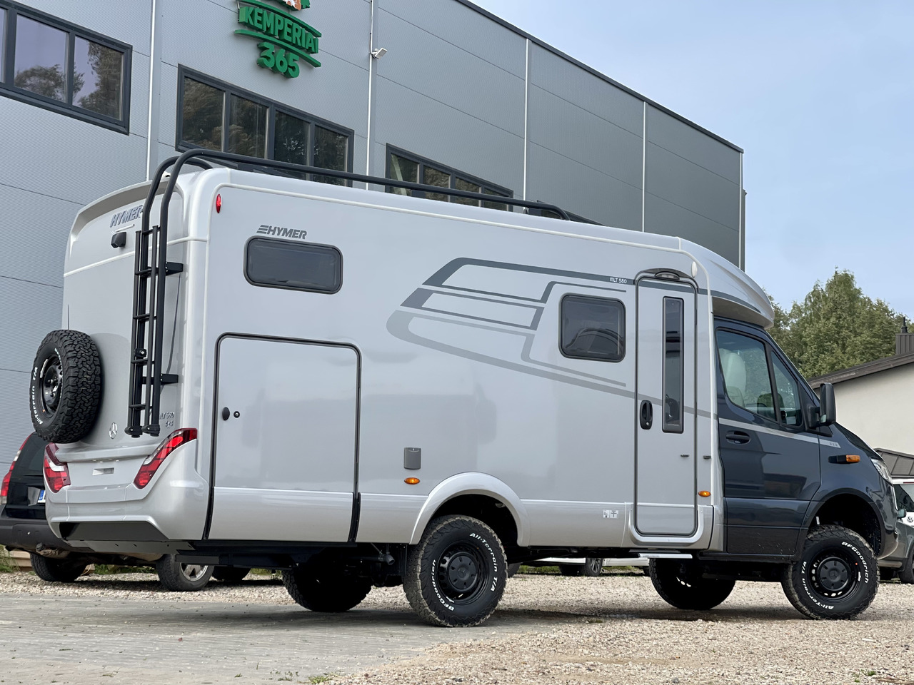 HYMER / ERIBA MLT 580 4x4 - Autorulotă semi-integrată: Foto 5 HYMER / ERIBA MLT 580 4x4 - Autorulotă semi-integrată: Foto 5