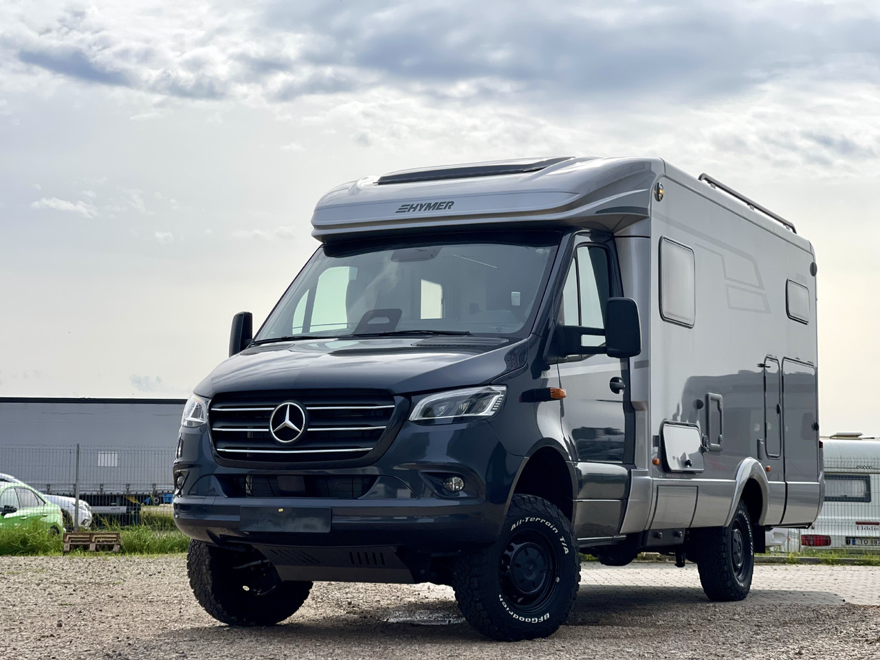 HYMER / ERIBA MLT 580 4x4 - Autorulotă semi-integrată: Foto 2 HYMER / ERIBA MLT 580 4x4 - Autorulotă semi-integrată: Foto 2