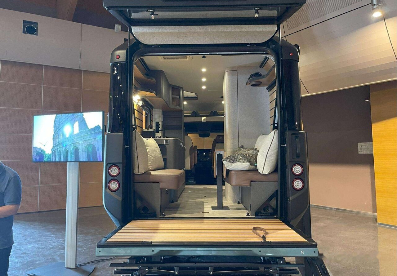 Hymer Venture S - Autorulotă semi-integrată: Foto 4 Hymer Venture S - Autorulotă semi-integrată: Foto 4