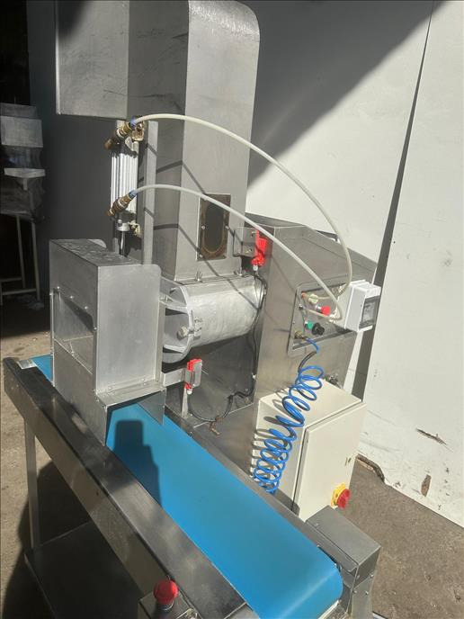 Bruton BIG T Dough Divider - Utilaj brutarie: Foto 4 Bruton BIG T Dough Divider - Utilaj brutarie: Foto 4