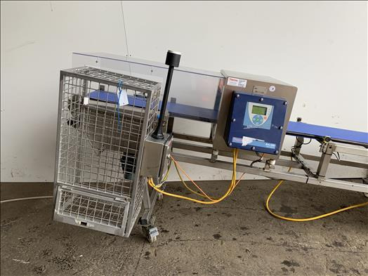 Thermo Scientific Apex 500 Metal detector - Utilaj pentru industria alimentara: Foto 3 Thermo Scientific Apex 500 Metal detector - Utilaj pentru industria alimentara: Foto 3