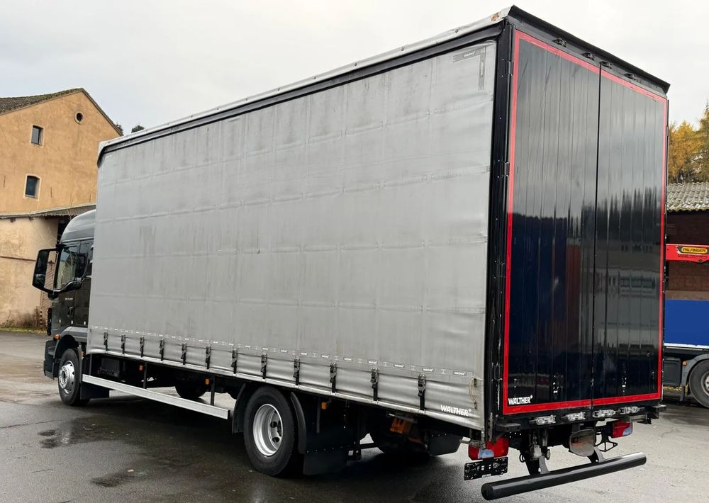 MAN TGM 15.290 / NOWY MODEL / E6 / 18PALET / 7720 ŁADOWNOŚĆ / SERWISOWANY / NOWY TACHOGRAF / NISKI PRZEBIEG / WINDA / FIRANKA / SPROWADZONY / 2022 / NISKI PRZEBIEG /PIERWSZY WŁAŚCICIEL/ - Camion cu prelată: Foto 5 MAN TGM 15.290 / NOWY MODEL / E6 / 18PALET / 7720 ŁADOWNOŚĆ / SERWISOWANY / NOWY TACHOGRAF / NISKI PRZEBIEG / WINDA / FIRANKA / SPROWADZONY / 2022 / NISKI PRZEBIEG /PIERWSZY WŁAŚCICIEL/ - Camion cu prelată: Foto 5