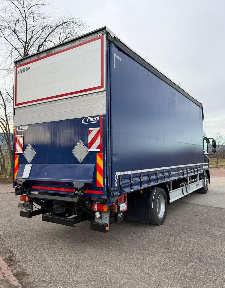 MAN TGM 18.340 / FIRANKA / LIFT / SPROWADZONY / KLIMA POSTOJOWA / 2017 / 9700 ŁADOWNOŚĆ / AUTOMAT / 18 PALET / E6 / WINDA / - Camion cu prelată: Foto 5 MAN TGM 18.340 / FIRANKA / LIFT / SPROWADZONY / KLIMA POSTOJOWA / 2017 / 9700 ŁADOWNOŚĆ / AUTOMAT / 18 PALET / E6 / WINDA / - Camion cu prelată: Foto 5