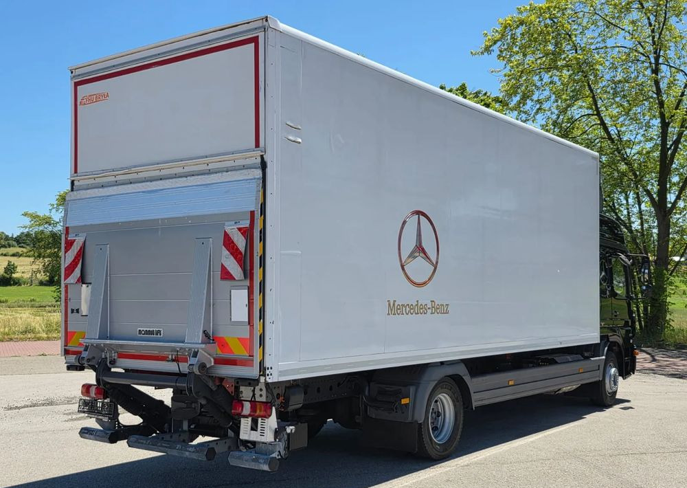 Mercedes-Benz ATEGO 1527/1530/IZOTERMA/WINDA/SPROWADZONY/E6/PIERWSZY WŁAŚCICIEL/AUTOMAT/18EURO PALET/STAN BARDZO DOBRY - Camion frigider: Foto 4 Mercedes-Benz ATEGO 1527/1530/IZOTERMA/WINDA/SPROWADZONY/E6/PIERWSZY WŁAŚCICIEL/AUTOMAT/18EURO PALET/STAN BARDZO DOBRY - Camion frigider: Foto 4