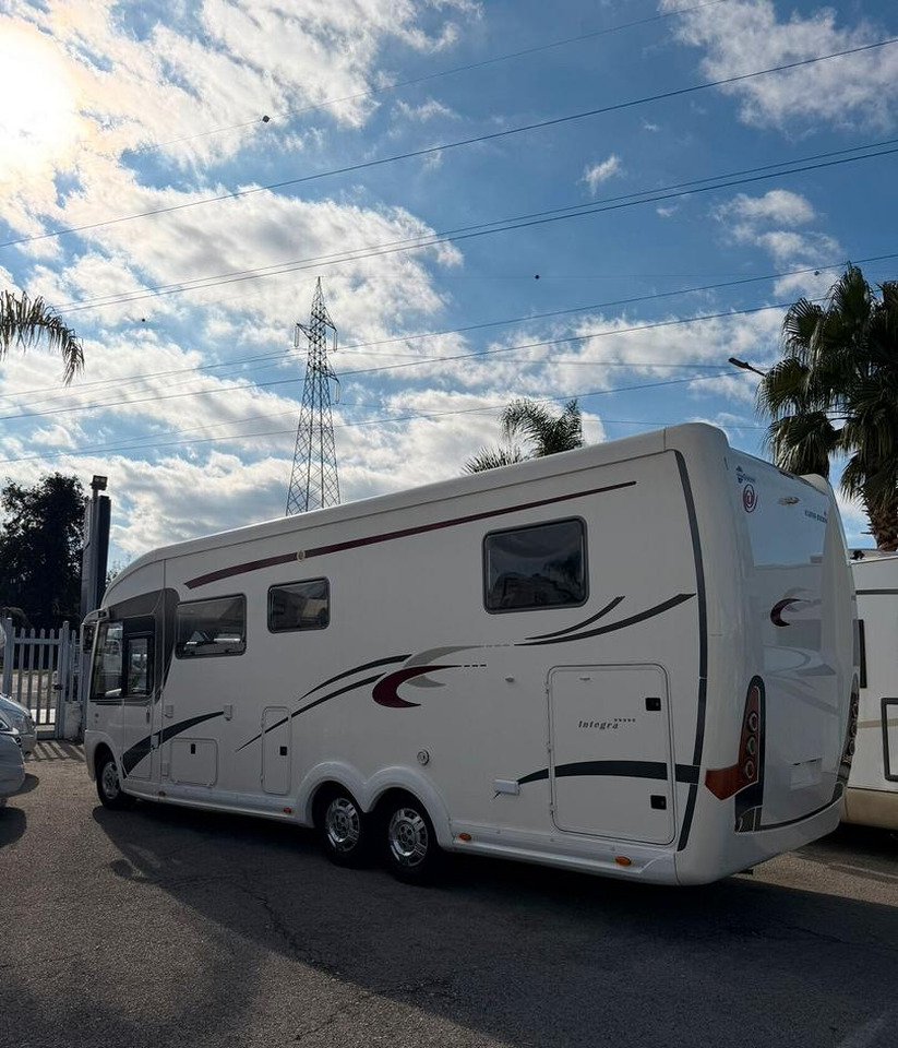 Euramobil INTEGRA 850 - Autorulotă: Foto 4 Euramobil INTEGRA 850 - Autorulotă: Foto 4