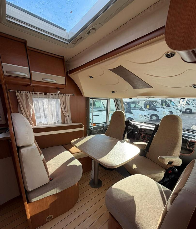 Pilote G740 - Autorulotă integrată: Foto 5 Pilote G740 - Autorulotă integrată: Foto 5