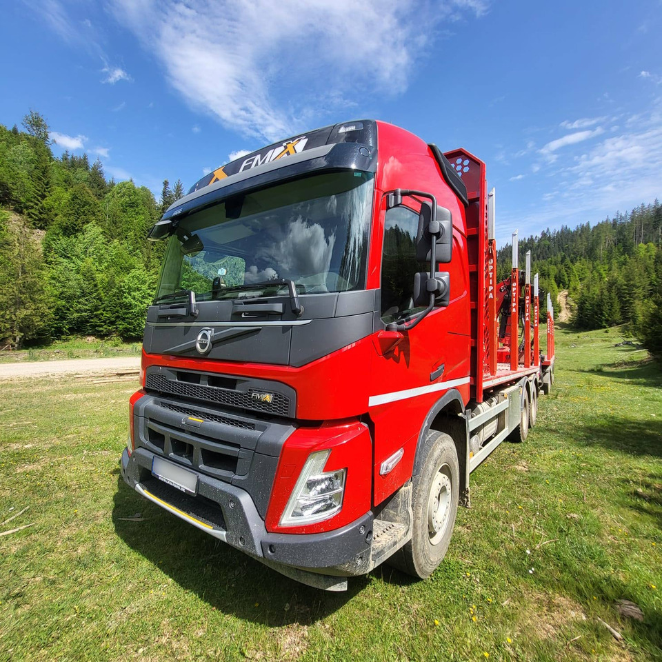 VOLVO FMX 500 - Camion forestier, Camion cu macara: Foto 3 VOLVO FMX 500 - Camion forestier, Camion cu macara: Foto 3
