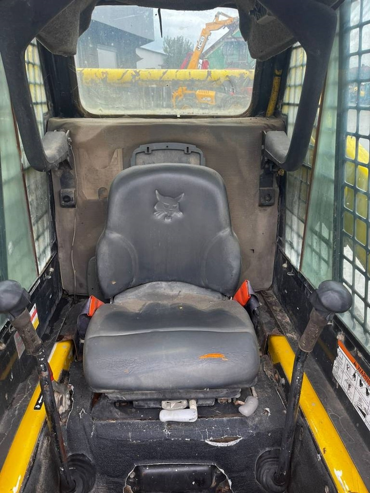 Bobcat T 190 - Mini încărcător pe şenile: Foto 5 Bobcat T 190 - Mini încărcător pe şenile: Foto 5