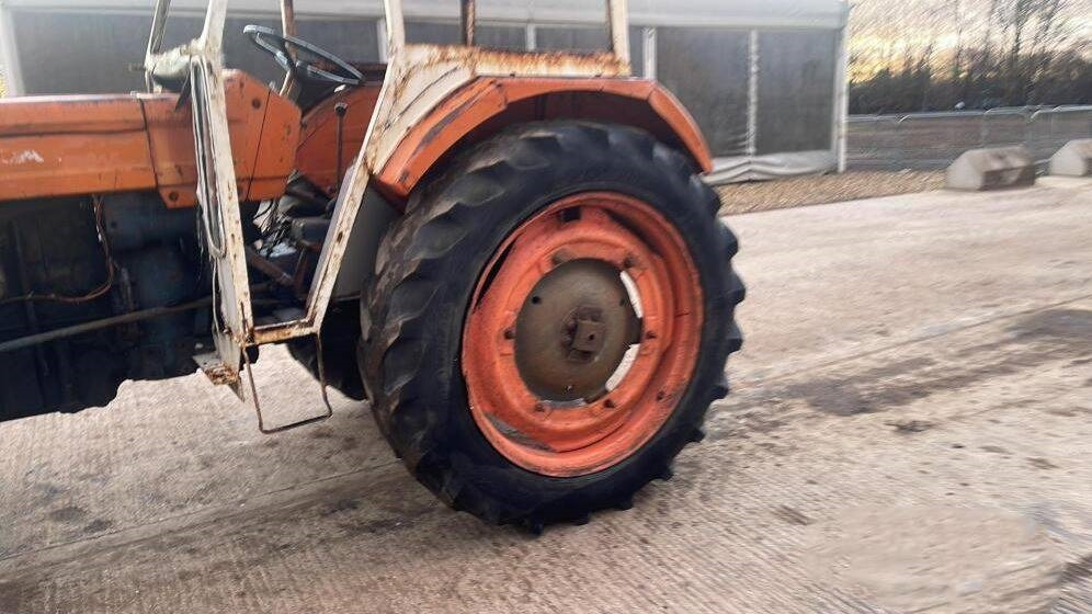 Fiat 670 - Tractor agricol: Foto 3 Fiat 670 - Tractor agricol: Foto 3