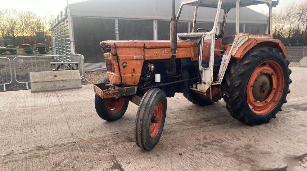 Fiat 670 - Tractor agricol: Foto 2 Fiat 670 - Tractor agricol: Foto 2