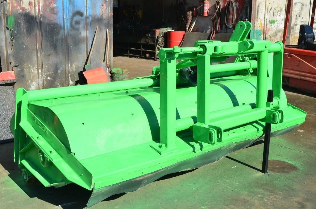 G.Ducker UM 27 VK - Tocător resturi vegetale/ Mulcer: Foto 2 G.Ducker UM 27 VK - Tocător resturi vegetale/ Mulcer: Foto 2