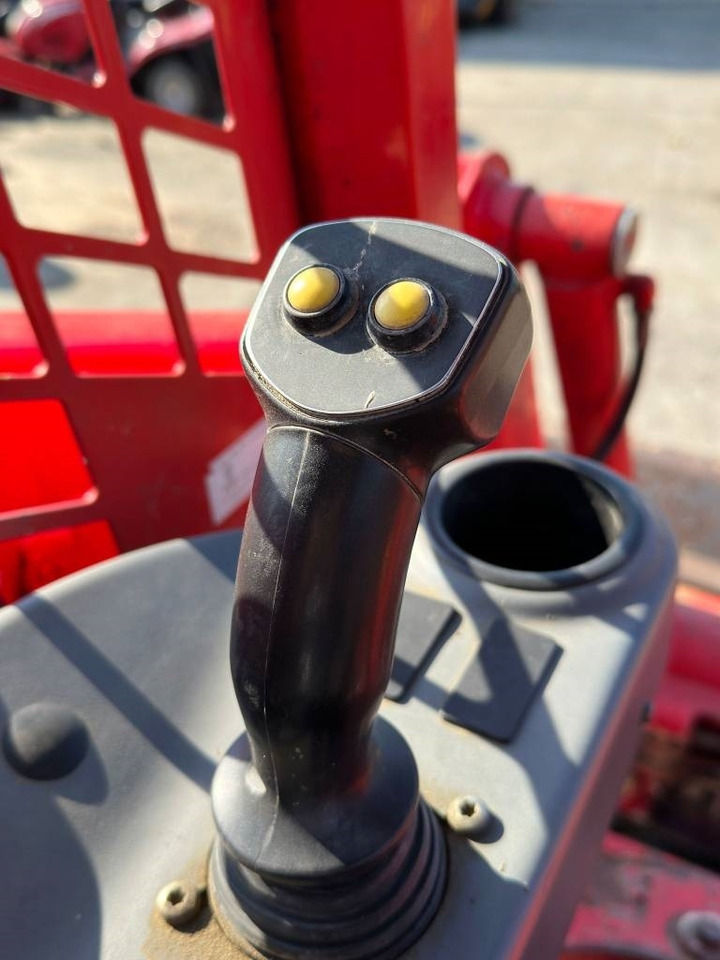 Gehl RT 175 - Mini încărcător pe şenile: Foto 3 Gehl RT 175 - Mini încărcător pe şenile: Foto 3