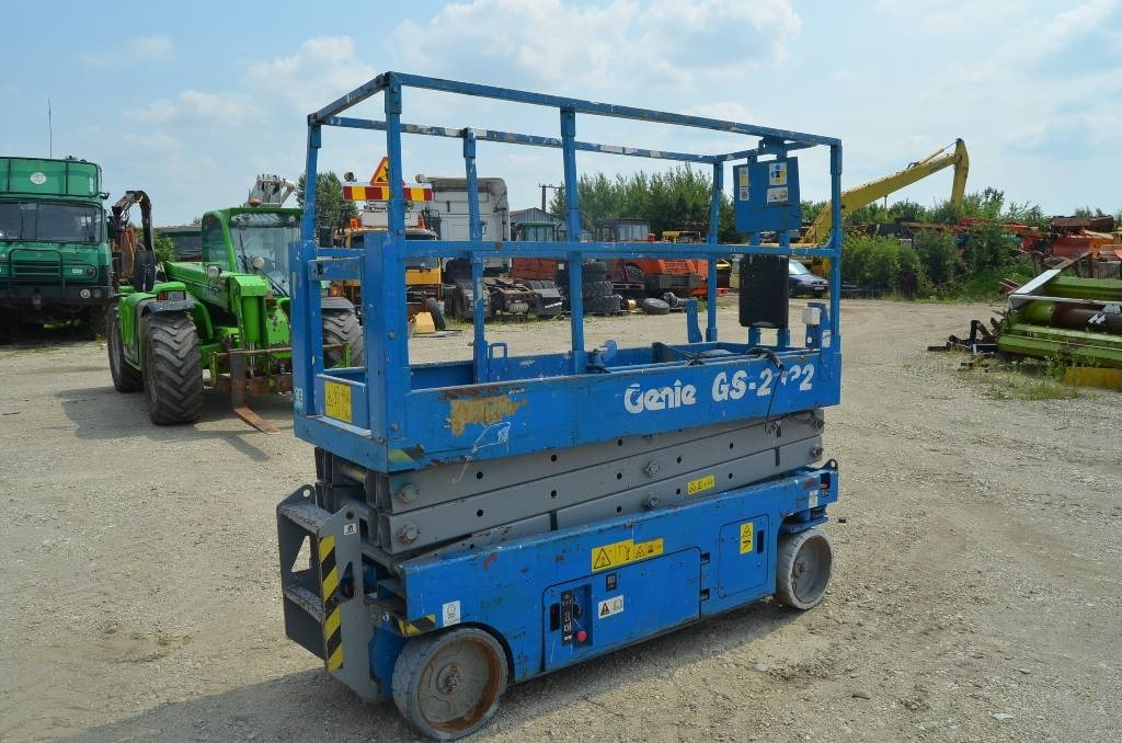 Genie GS 2032 - Platforma foarfeca: Foto 3 Genie GS 2032 - Platforma foarfeca: Foto 3