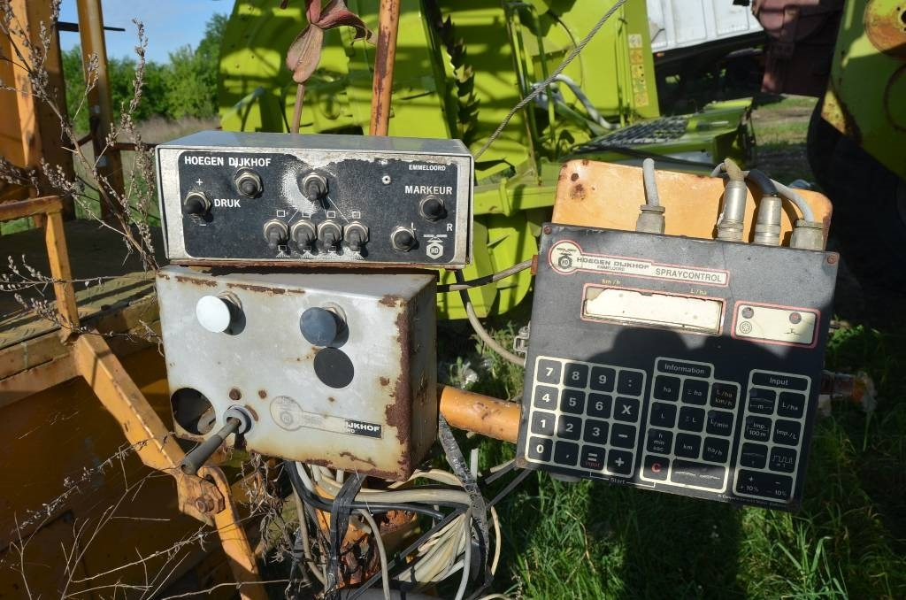 HD 4000 - Maşină de erbicidat tractata: Foto 4 HD 4000 - Maşină de erbicidat tractata: Foto 4