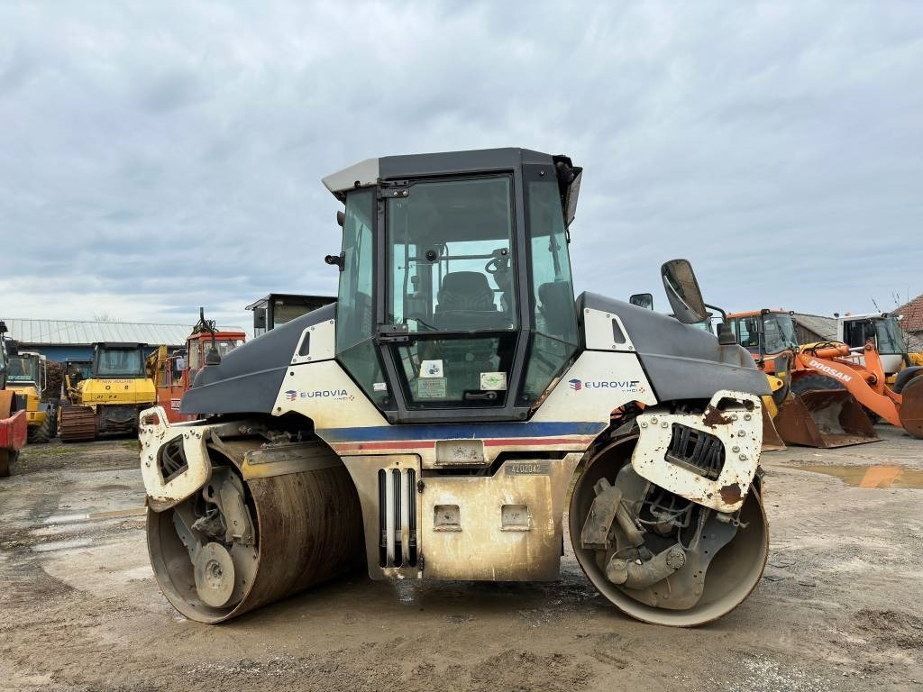 Hamm DV 70 VO - Cilindru compactor pentru asfalt: Foto 3 Hamm DV 70 VO - Cilindru compactor pentru asfalt: Foto 3